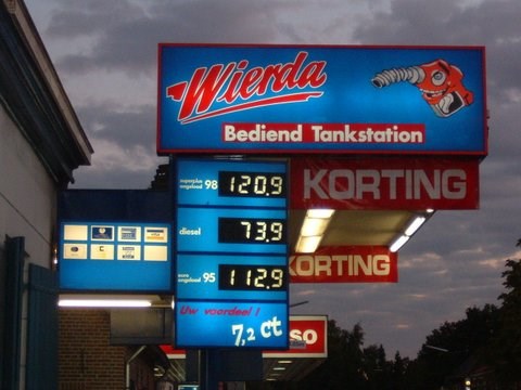 wierda omgekleurd van TOTAL naar eigen merk 