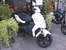 sym x pro bezorgscooter